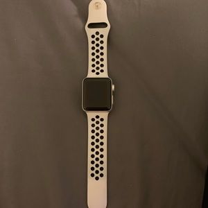 Apple Watch Series 3 Nike+ Edition
